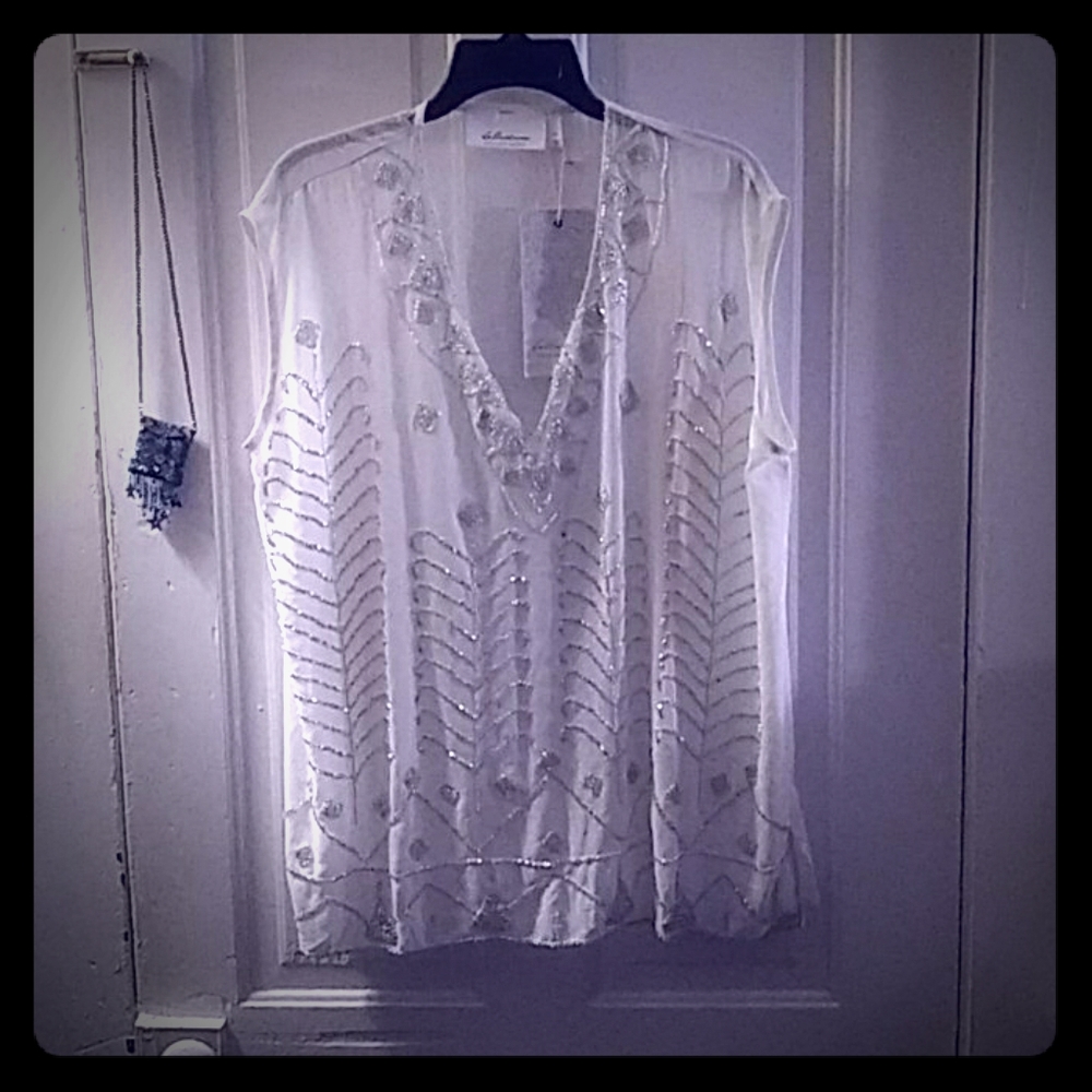 Xl sleveeless top